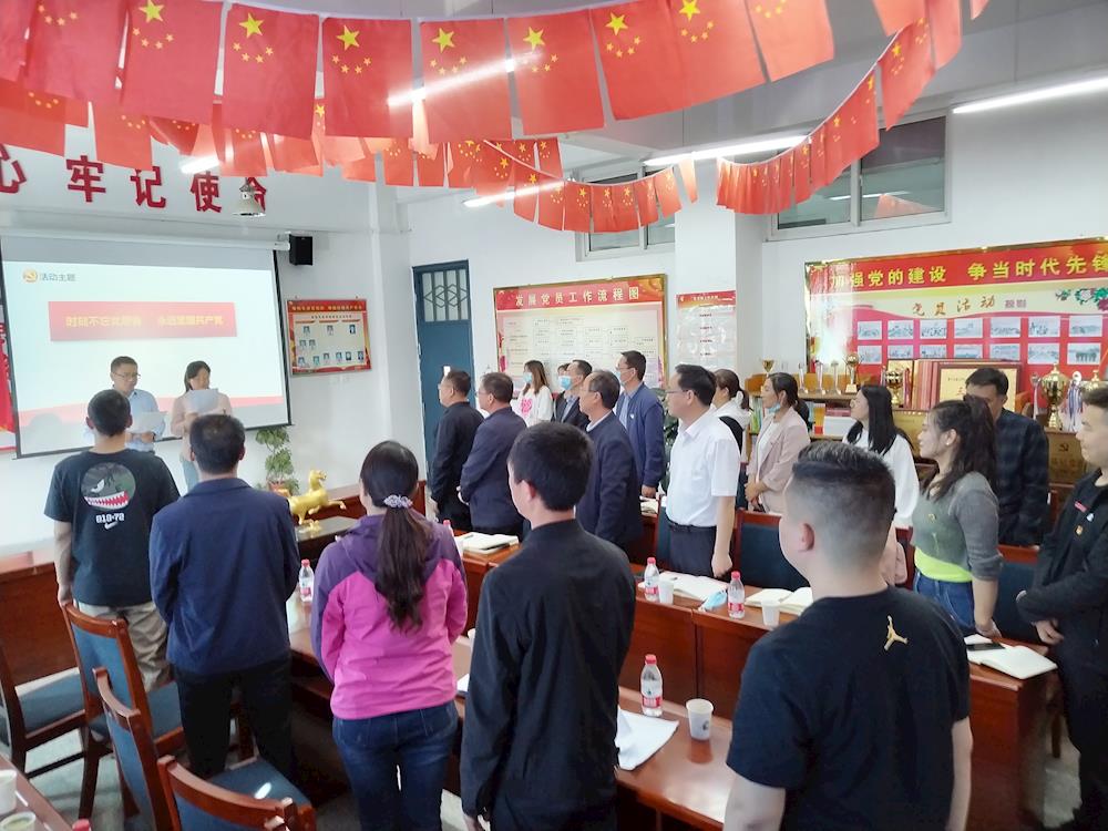 2095d7e5ec824e4abe3aa99cef14fef5.jpg 2095d7e5ec824e4abe3aa99cef14fef5.jpg