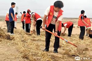 用青春力量为治沙行动助力 | zoty中欧暑期“三下乡”团队走进民勤